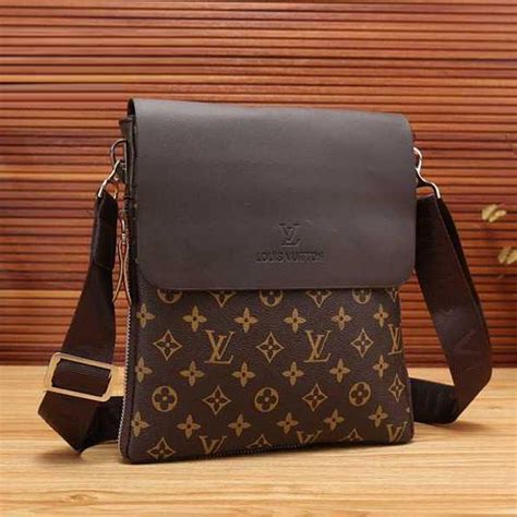 bag man louis vuitton|louis vuitton cross bag men.